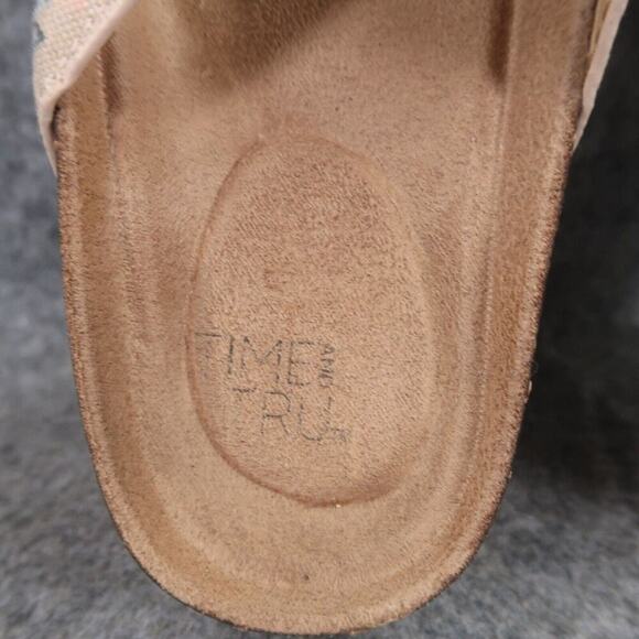 Time and Tru Shoes Womens 6 Sandals Casual Floral Toe Loop Double Buckle Straps - Picture 8 of 13